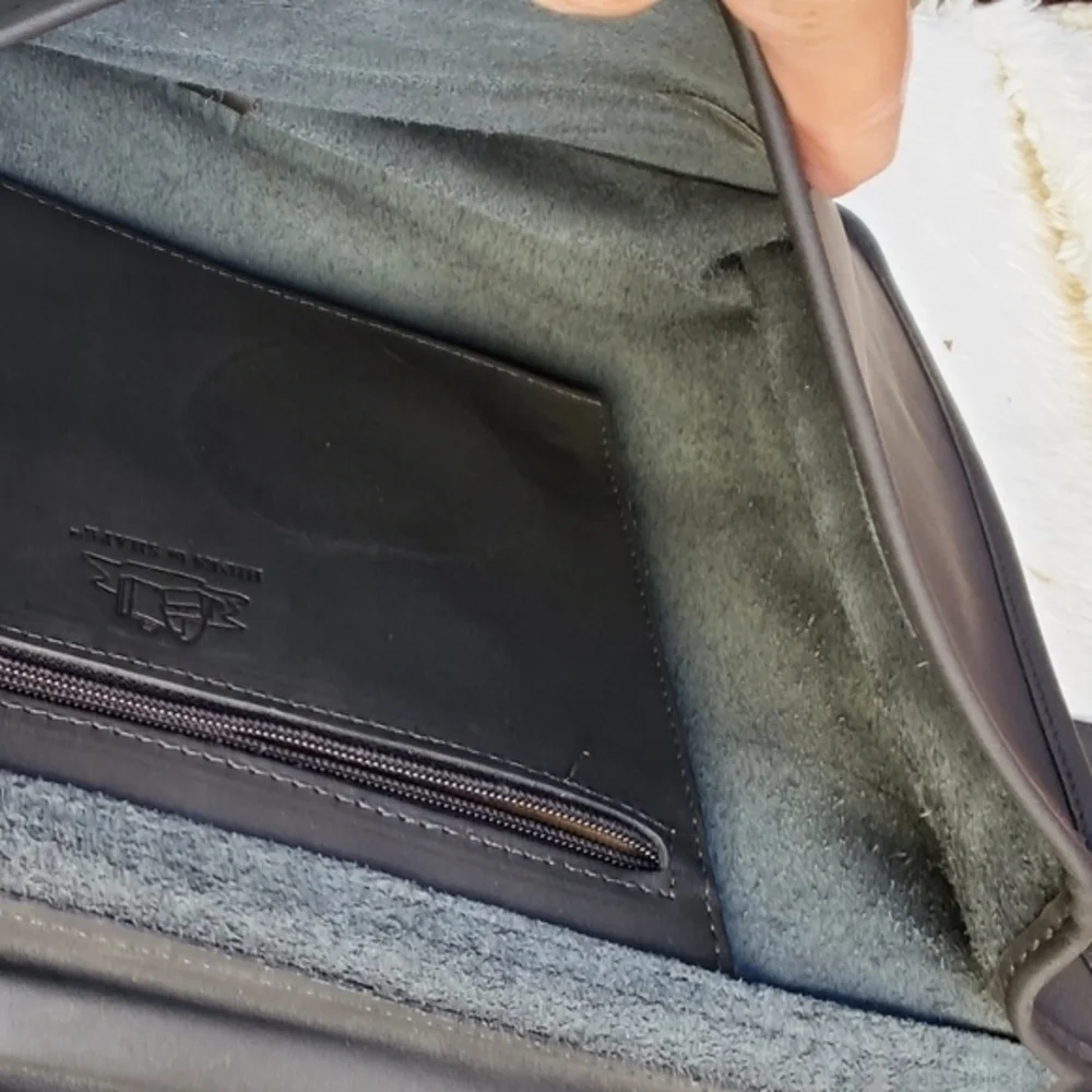 Black Leather turnkey briefcase NEW‎